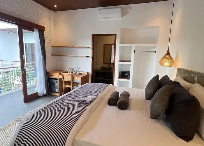 Ishana House Padang-padang * Uluwatu