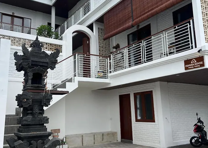 Séjour chez l'habitant Ishana House Padang-padang