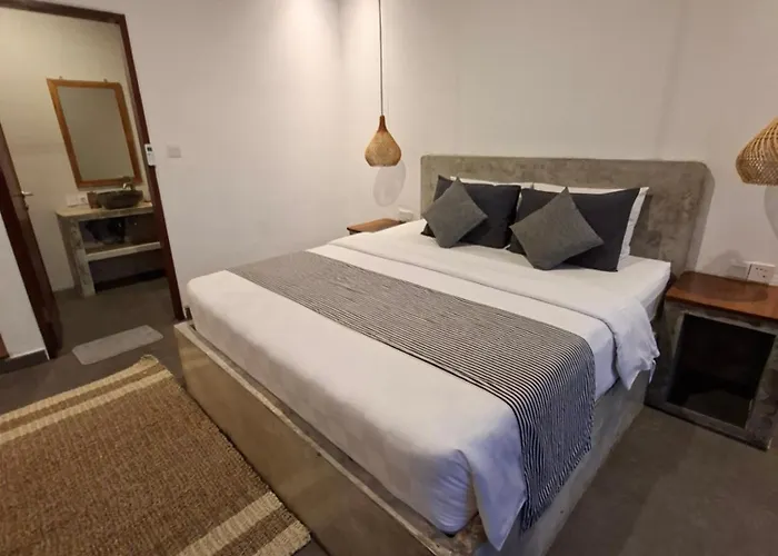 Ishana House Padang-padang Séjour chez l'habitant *